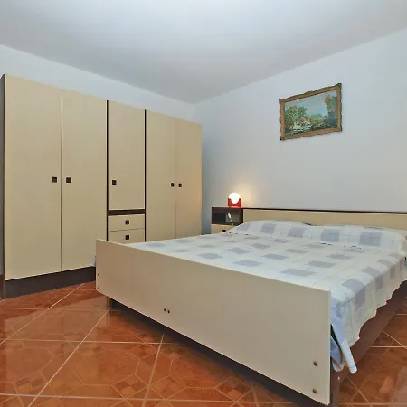 Apartments Luciano 1728 Premantura Exterior photo