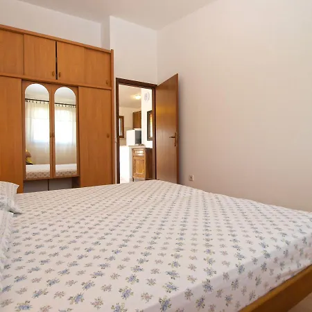 Apartments Luciano 1728 Premantura Exterior photo