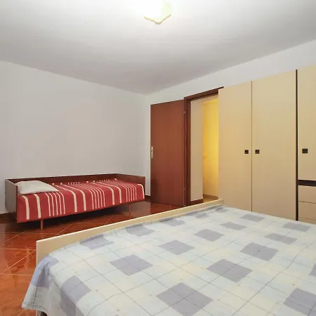 Apartments Luciano 1728 Premantura Exterior photo