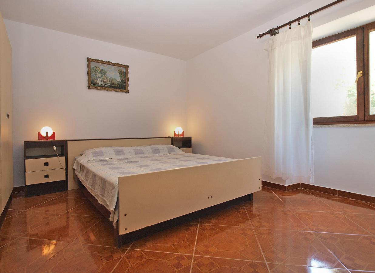 Luciano 1728 Apartment