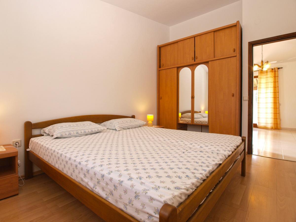 Apartment Luciano 1728 Premantura